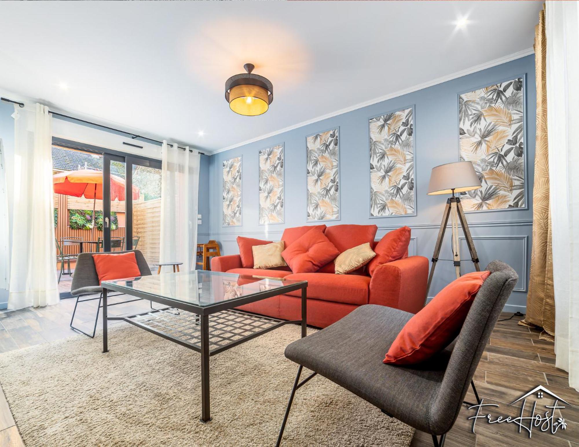Casa vacanze Marvel House - Disneyland 5min, Private Parking, Terrace *