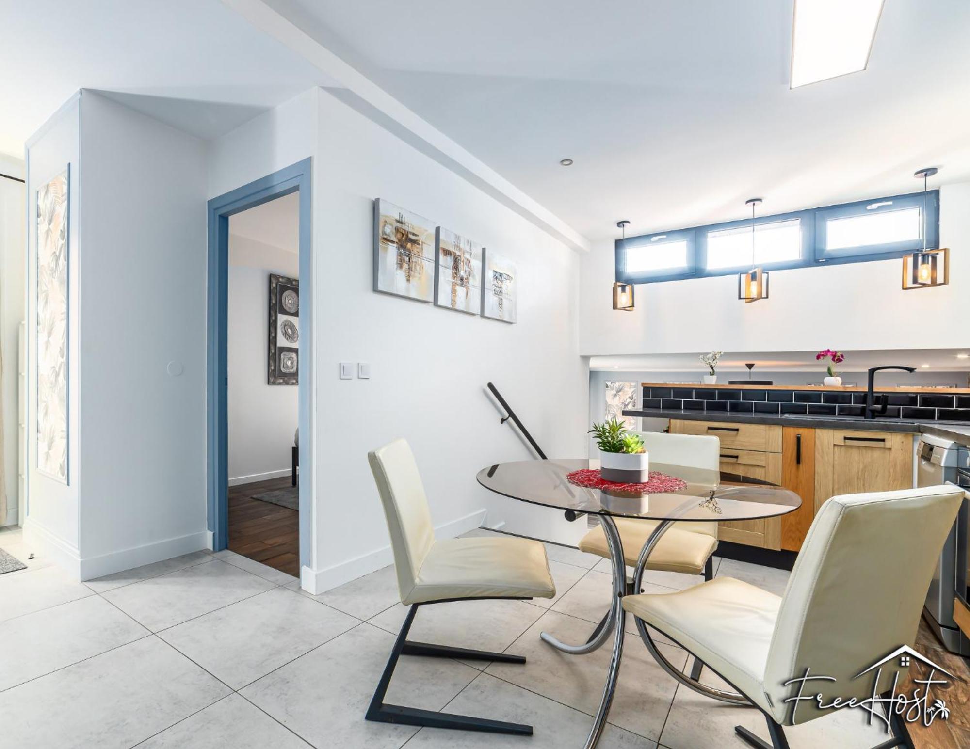 Marvel House - Disneyland 5min, Private Parking, Terrace * Magny-le-Hongre