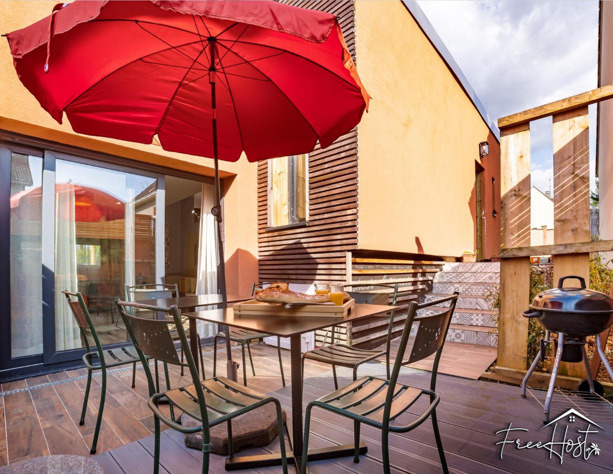 Marvel House - Disneyland 5min, Private Parking, Terrace Magny-le-Hongre