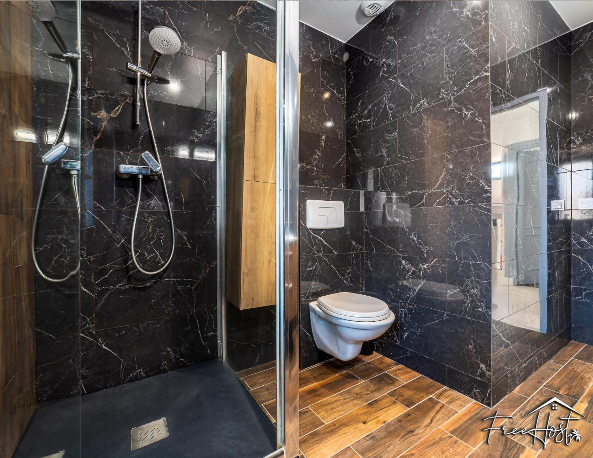 Marvel House - Disneyland 5min, Private Parking, Terrace *